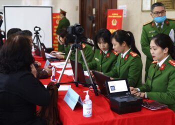 Làm thẻ Căn cước muộn có bị phạt không?