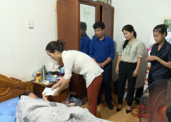 Thủ tục xin cấp bảo hiểm y tế bệnh hiểm nghèo