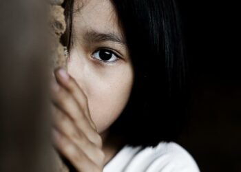 Tố giác hành vi mua bán người tại cơ quan nào?