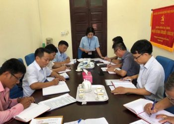 Trường hợp nào công chức bị kỷ luật khiển trách