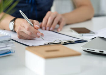 Mẫu đơn xin trình bày sự việc chi tiết theo quy định 2023