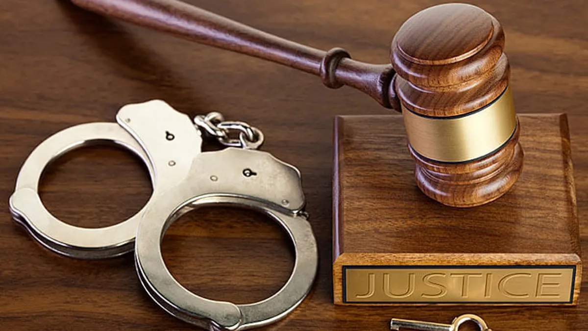 Căn cứ xác định dấu hiệu tội phạm