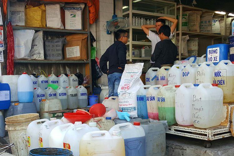 Hồ sơ cấp giấy phép kinh doanh hoá chất năm 2023 gồm những gì?