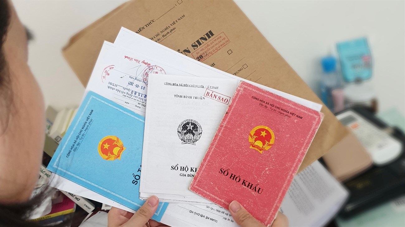 Mẫu đơn xin nhập hộ khẩu quá hạn cho con