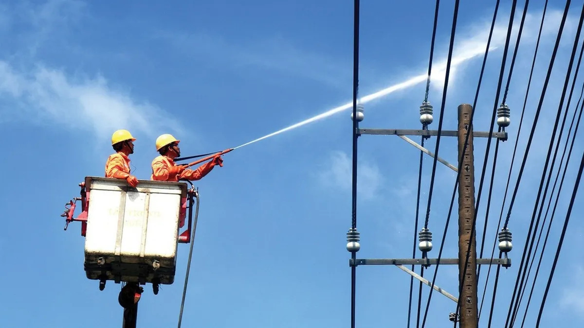 Mức xử phạt ăn trộm điện nhà người khác năm 2023 là bao nhiêu?