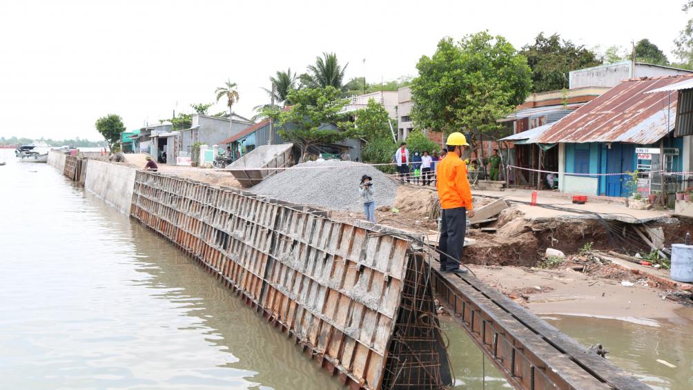 Xây bờ kè có cần xin phép hay không