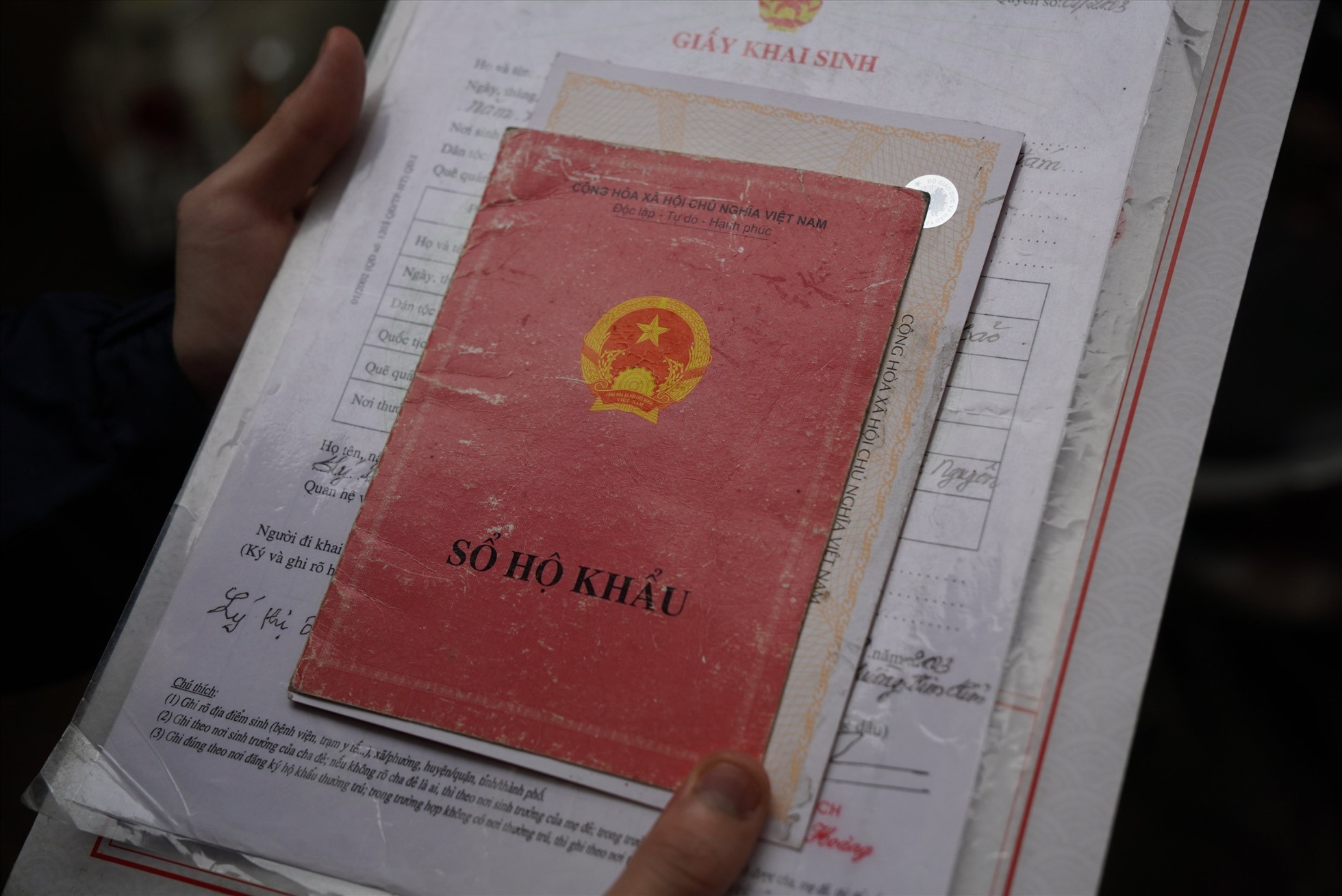 Đăng ký kết hôn có cần sổ hộ khẩu không theo quy định 2023?