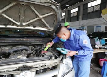 Tổng chi phí đăng kiểm xe ô tô năm 2023 hết bao nhiêu?