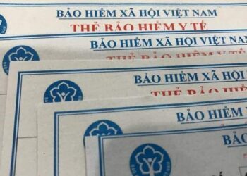 Học sinh đi khám bệnh cần những giấy tờ gì?