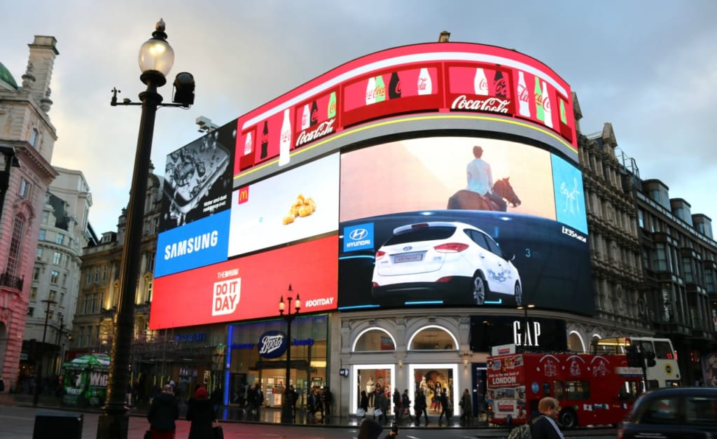 Quy định về biển hiệu của hộ kinh doanh năm 2023 như thế nào?