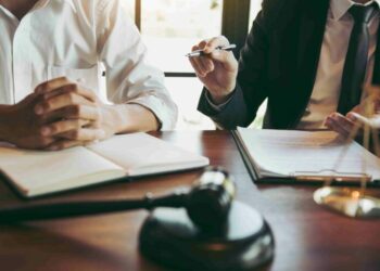 Thủ tục ly hôn đơn phương với người nước ngoài tại Việt Nam năm 2023