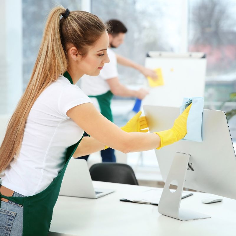 Mẫu hợp đồng giúp việc gia đình mới năm 2023