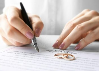 Trình tự thực hiện thủ tục đăng ký kết hôn khi bỏ sổ hộ khẩu mới