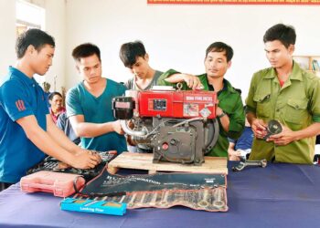 Mẫu hợp đồng tập nghề mới năm 2023