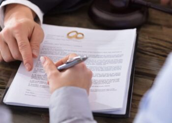 Nộp đơn ly hôn thuận tình bao lâu thì được giải quyết?