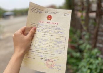 Cải chính giấy khai sinh cần giấy tờ gì theo quy định 2023