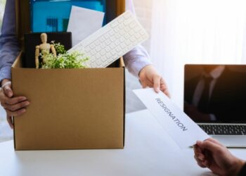 Cách tính trợ cấp thôi việc và trợ cấp mất việc làm