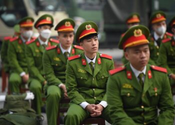 Phụ cấp độc hại trong công an nhân dân được quy định ra sao?