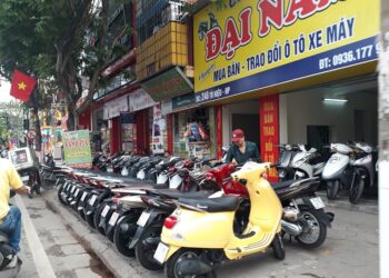 Đơn tố cáo lấn chiếm đường đi
