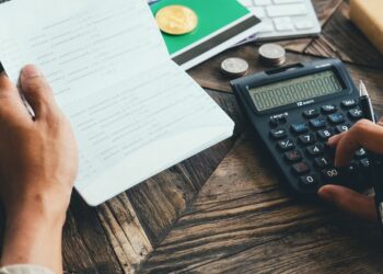 Mẫu đơn đề nghị chuyển quyền sở hữu giấy tờ có giá năm 2023