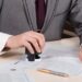 Mua bán đất công chứng ở xã có được không?