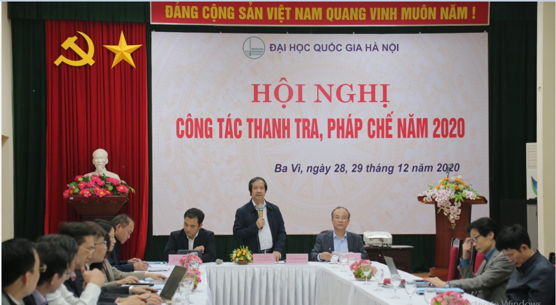 Công tác pháp chế trong trường học