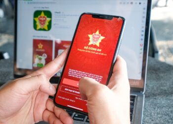 Ba bước tích hợp bảo hiểm xã hội vào VNeID theo quy định mới