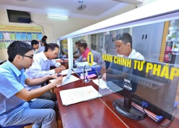 Công chức nghỉ việc được hưởng chế độ gì?