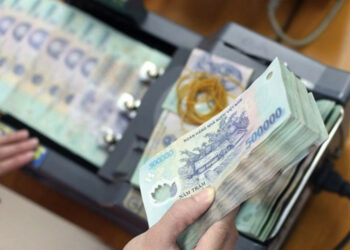 Tiền giải phóng mặt bằng không được gửi ngân hàng đúng không?