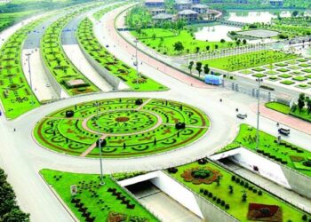 Chuyển mục đích sang đất thương mại, dịch vụ có phải xin phép?