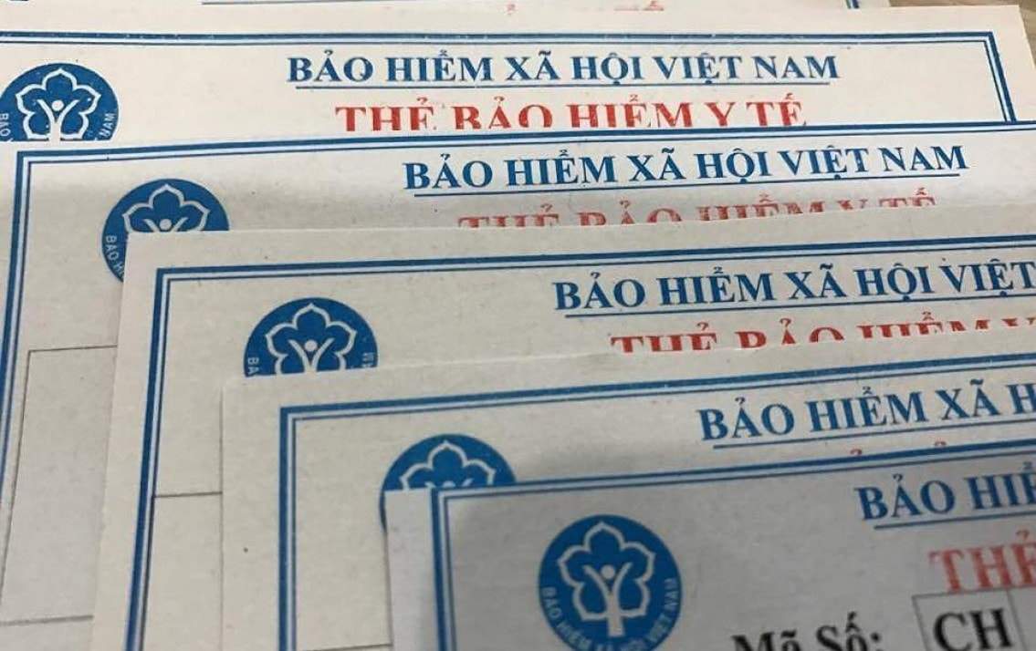 Mức đóng bảo hiểm y tế bắt buộc