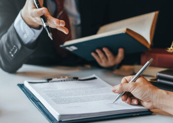 Lập di chúc khi còn sống như thế nào