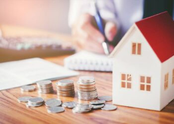 Đóng thuế đất thổ cư