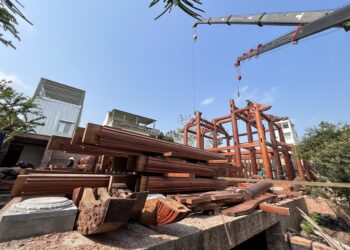 Dựng nhà gỗ trên đất nông nghiệp