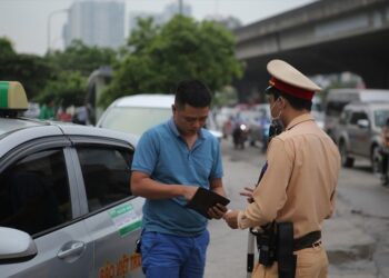Giấy biên bản bắt xe